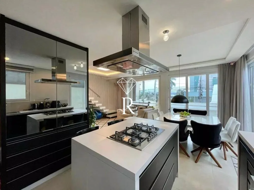 Casa, 3 quartos, 230 m² - Foto 5
