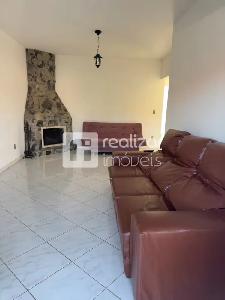 Casa, 3 quartos, 180 m² - Foto 2