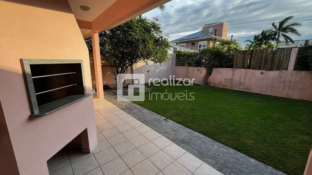 Casa, 3 quartos, 200 m² - Foto 2