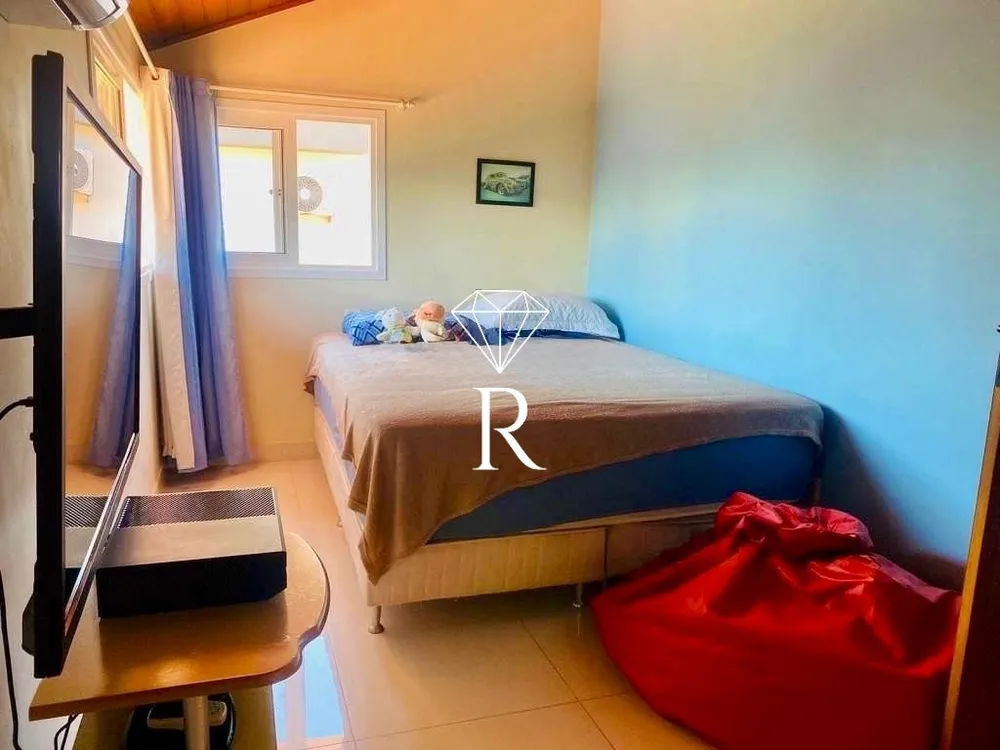 Casa, 3 quartos, 250 m² - Foto 6
