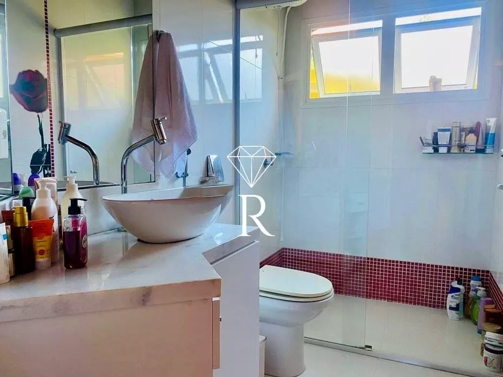 Casa, 3 quartos, 250 m² - Foto 4