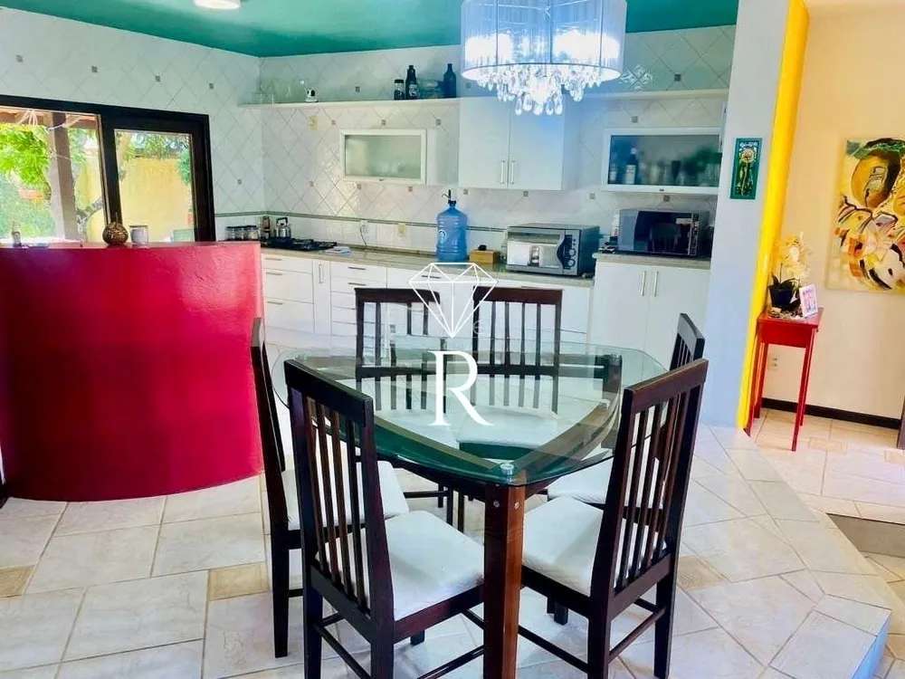 Casa, 3 quartos, 250 m² - Foto 8