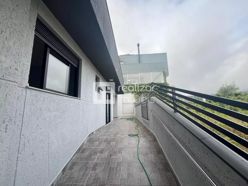 Casa, 3 quartos, 218 m² - Foto 4