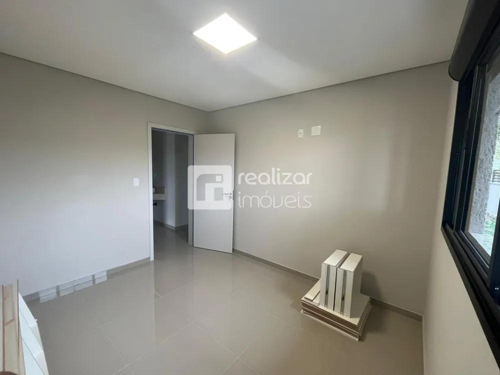 Casa, 3 quartos, 218 m² - Foto 6