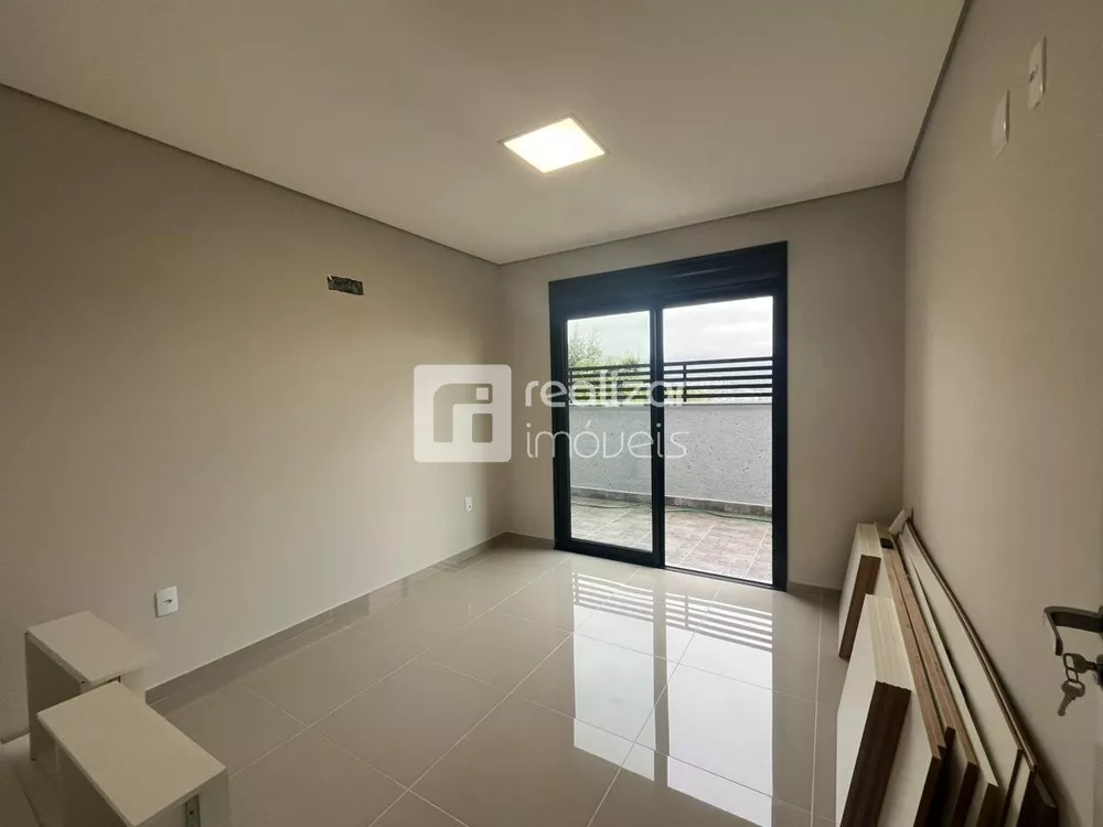 Casa, 3 quartos, 218 m² - Foto 3