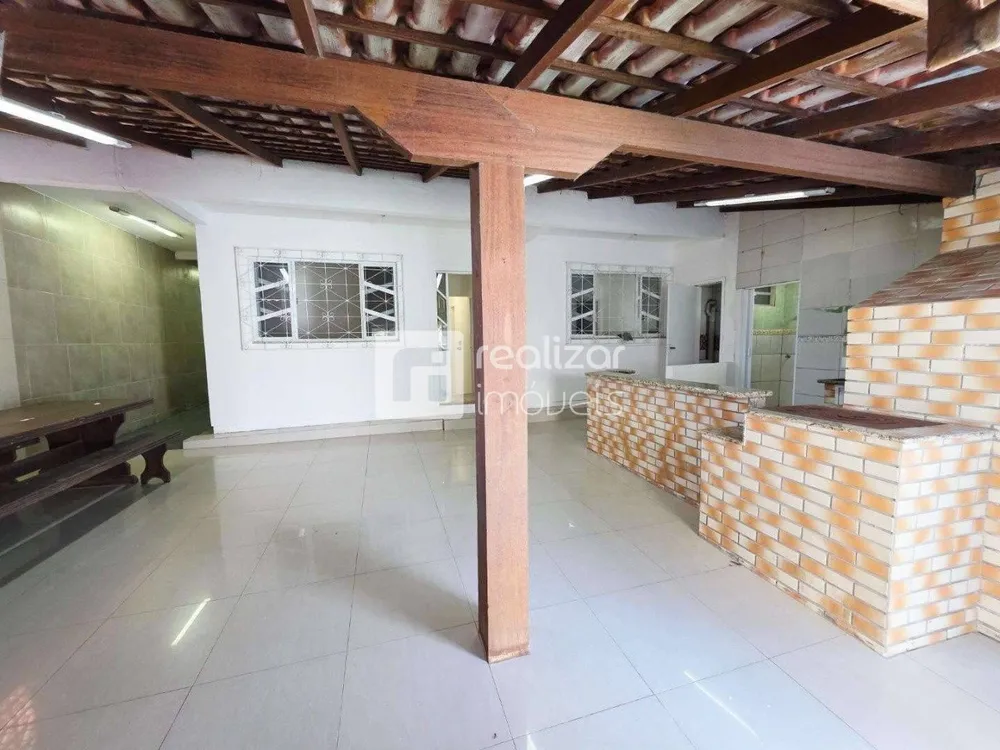 Casa, 4 quartos, 160 m² - Foto 1