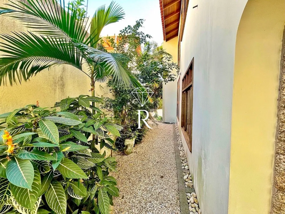 Casa, 5 quartos, 320 m² - Foto 15