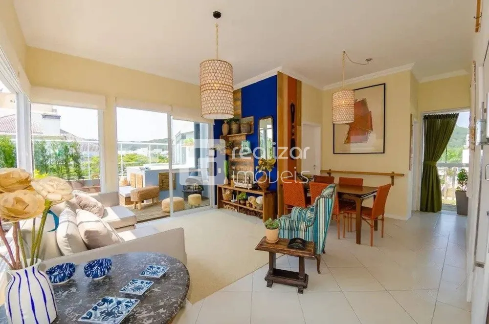 Cobertura, 4 quartos, 210 m² - Foto 1