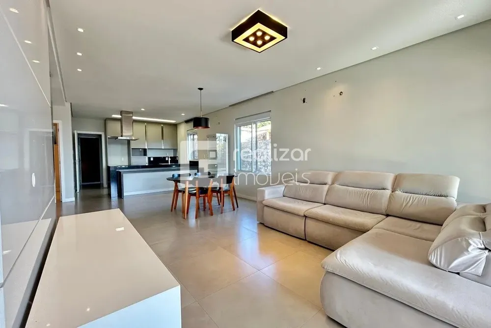 Casa, 4 quartos, 184 m² - Foto 3