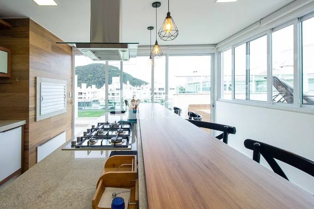 Cobertura, 3 quartos, 168 m² - Foto 4