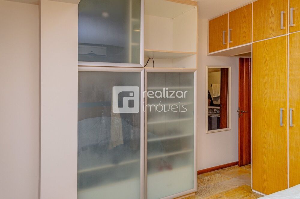 Apartamento à venda e aluguel com 3 quartos, 122m² - Foto 1