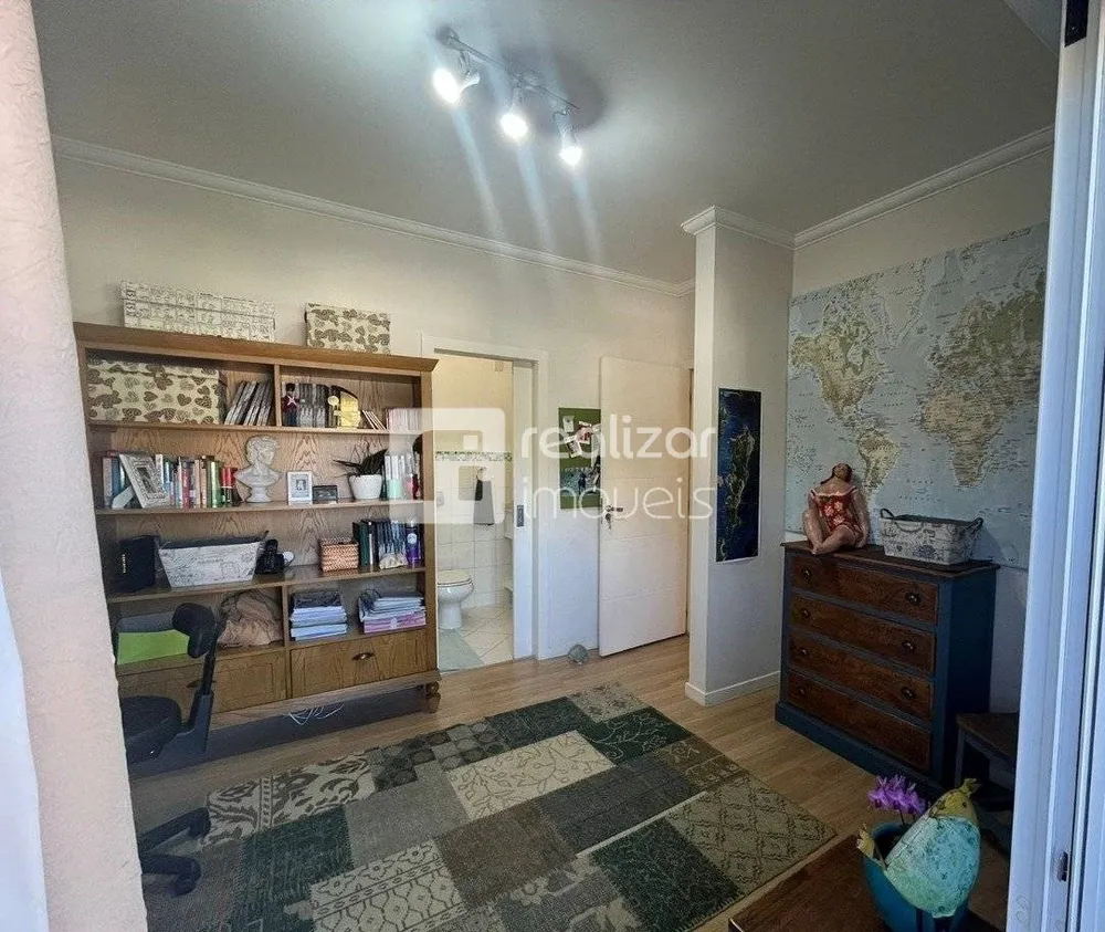 Casa, 3 quartos, 242 m² - Foto 5
