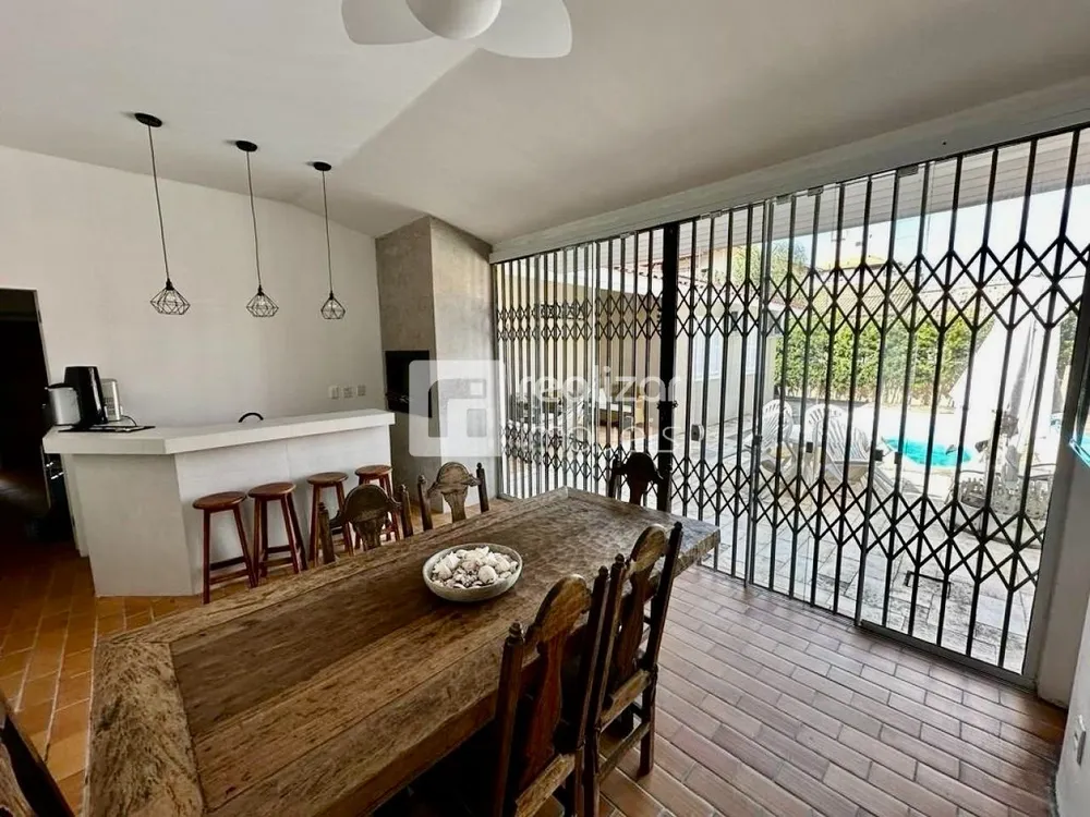 Casa, 3 quartos, 209 m² - Foto 4