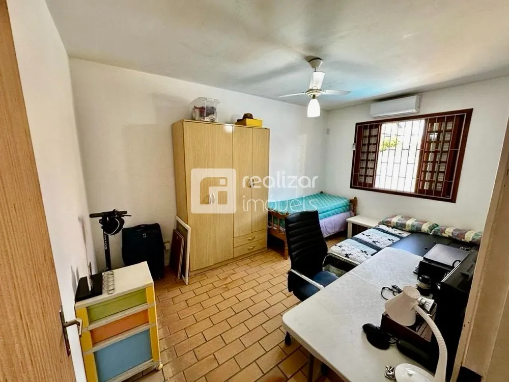 Casa, 3 quartos, 209 m² - Foto 8