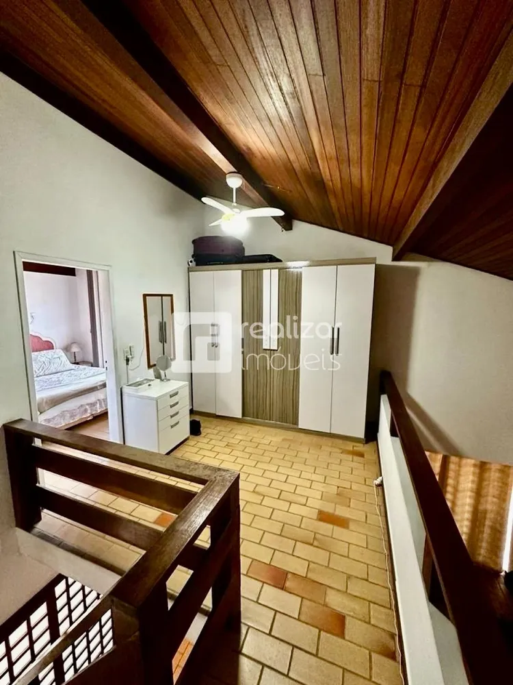 Casa, 3 quartos, 209 m² - Foto 11