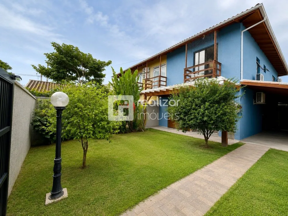 Casa, 3 quartos, 200 m² - Foto 1