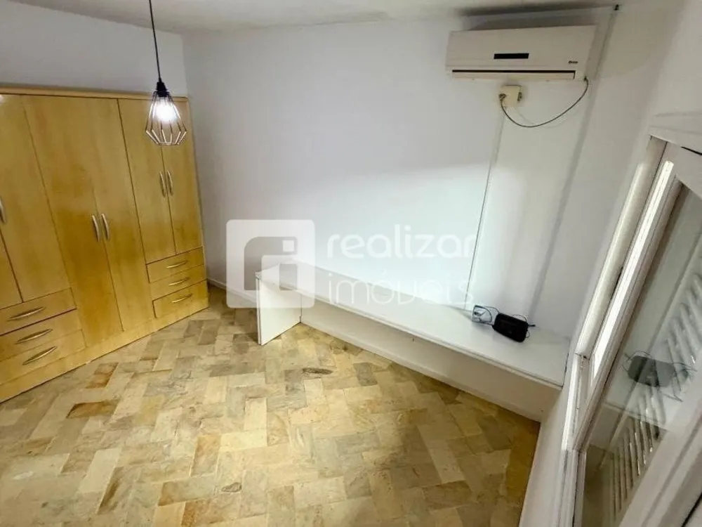Casa, 4 quartos, 230 m² - Foto 4