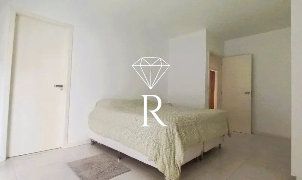 Apartamento para alugar com 4 quartos, 114m² - Foto 1