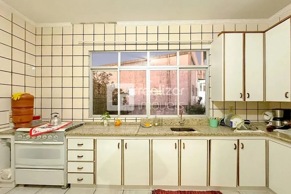 Casa, 4 quartos, 280 m² - Foto 10