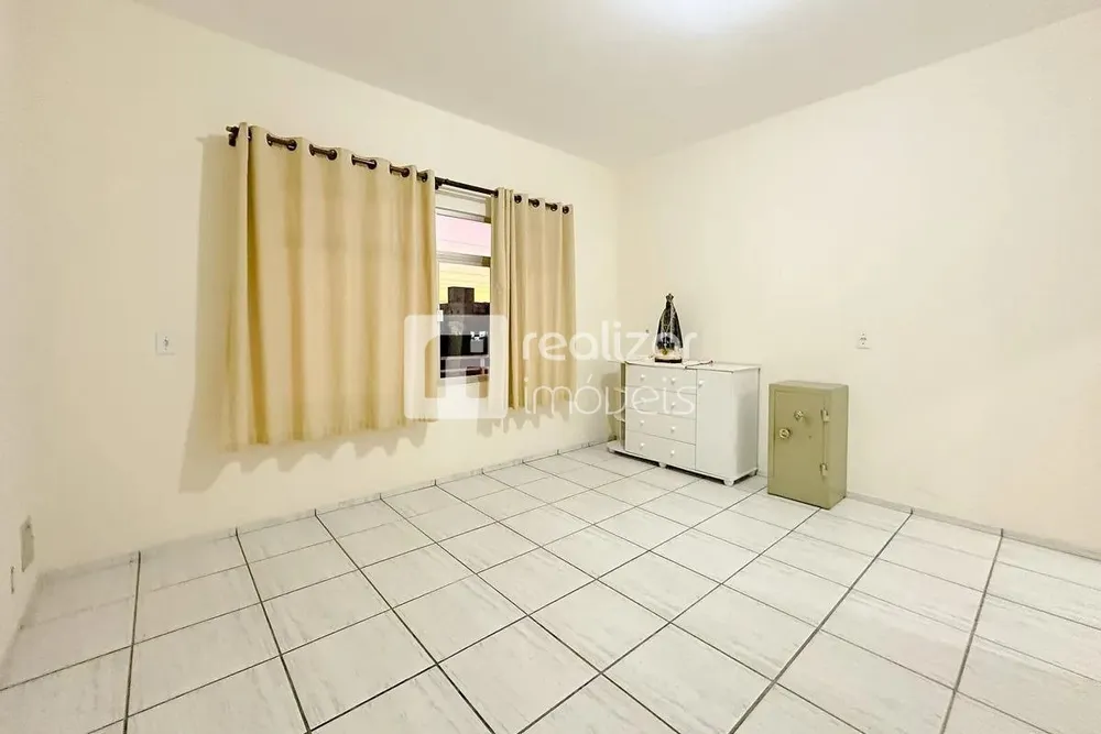 Casa, 4 quartos, 280 m² - Foto 5
