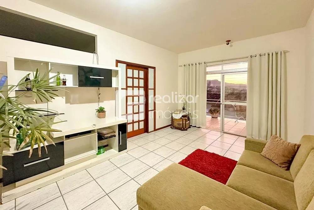 Casa, 4 quartos, 280 m² - Foto 1