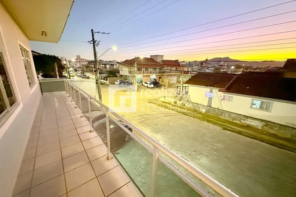 Casa, 4 quartos, 280 m² - Foto 4