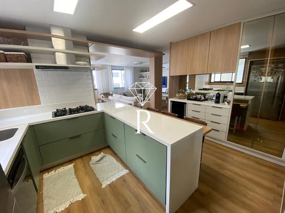 Cobertura, 3 quartos, 256 m² - Foto 2