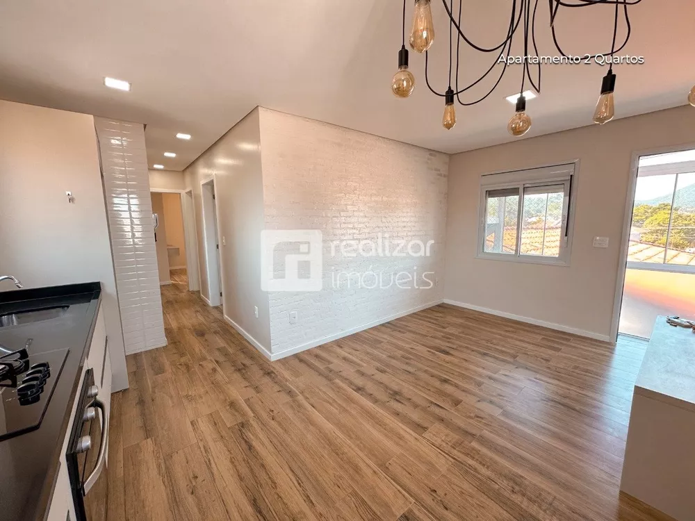 Casa, 9 quartos, 343 m² - Foto 1