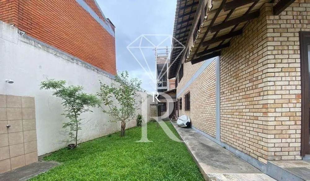 Casa, 5 quartos, 365 m² - Foto 2