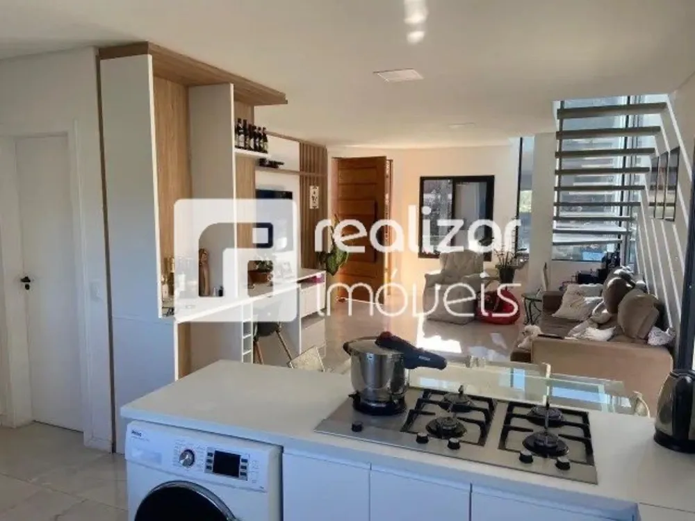 Casa, 4 quartos, 270 m² - Foto 4