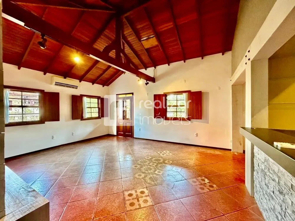Casa, 4 quartos, 251 m² - Foto 9