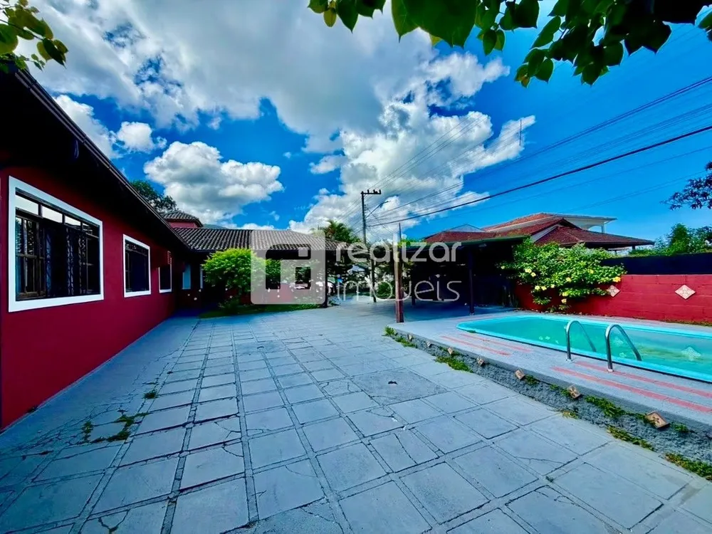 Casa, 4 quartos, 251 m² - Foto 2