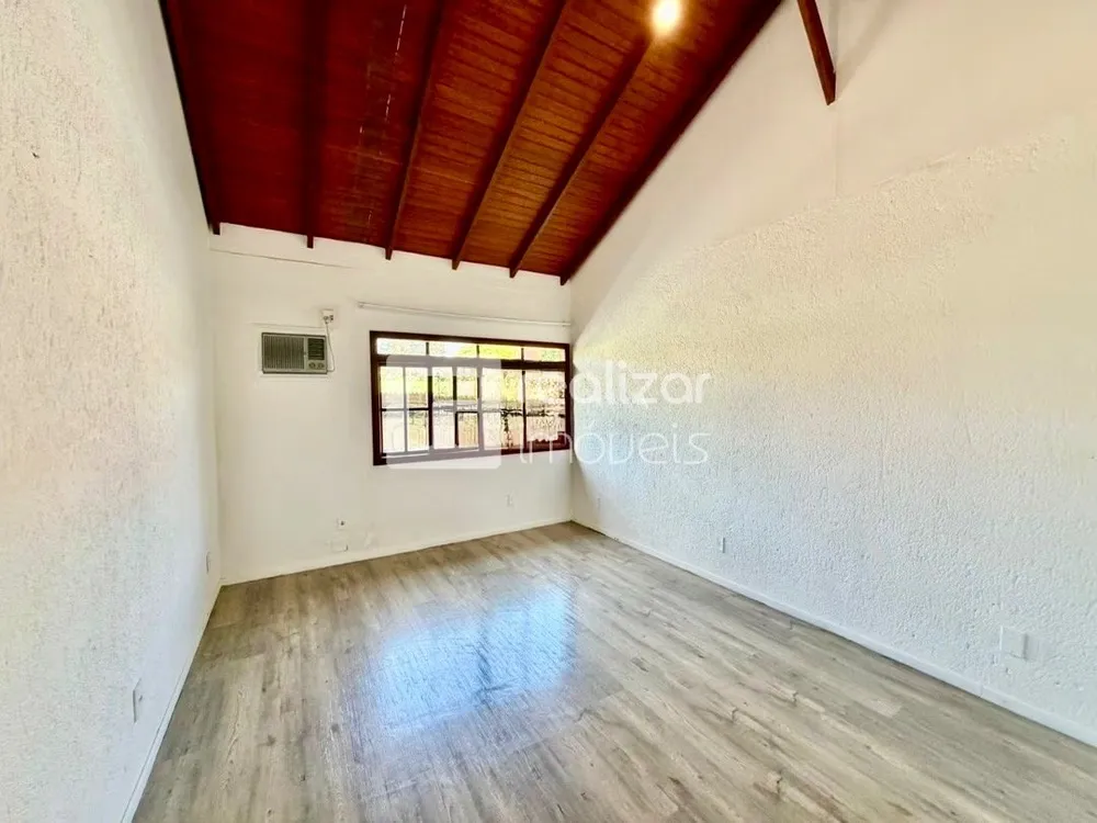 Casa, 4 quartos, 251 m² - Foto 14