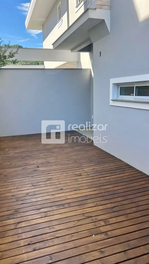 Casa, 4 quartos, 184 m² - Foto 1