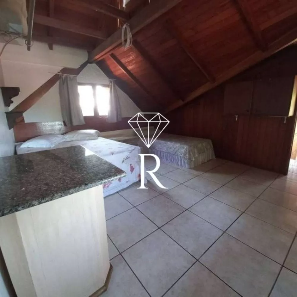 Casa, 4 quartos, 220 m² - Foto 4