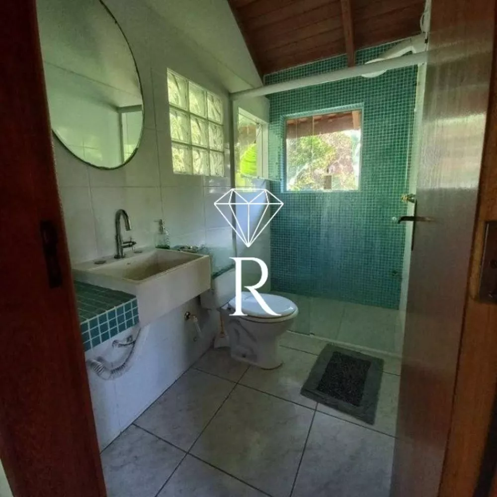 Casa, 4 quartos, 220 m² - Foto 1