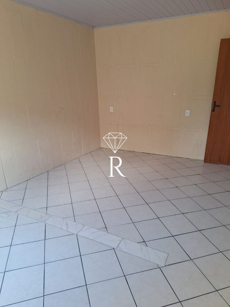 Casa para alugar com 2 quartos, 75m² - Foto 3
