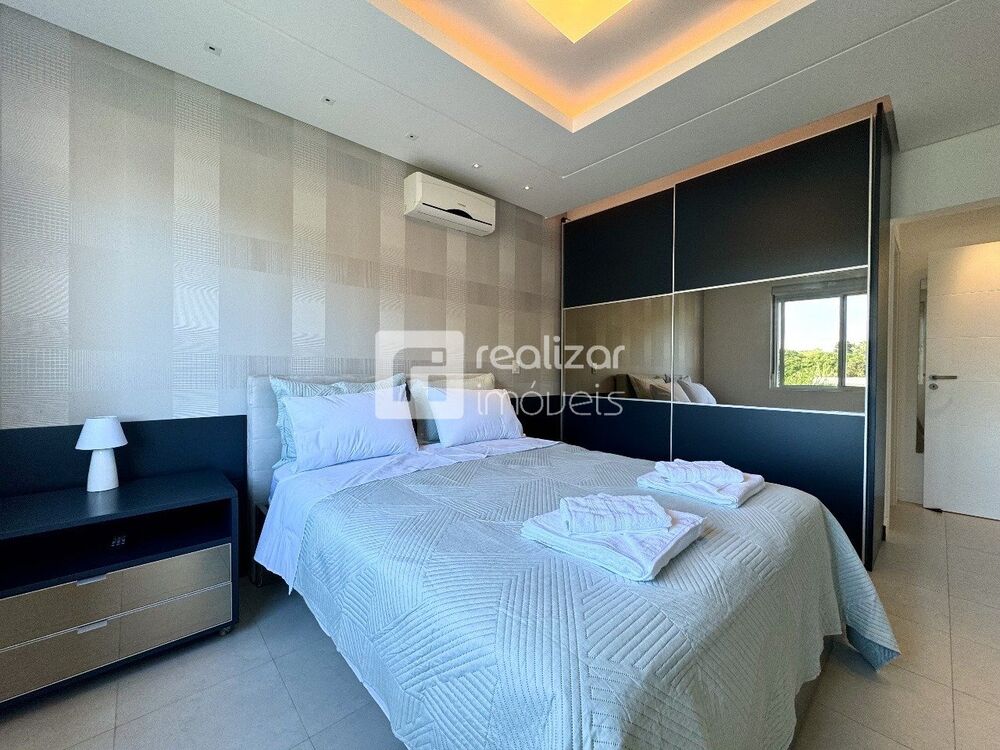 Apartamento para alugar com 2 quartos, 110m² - Foto 4