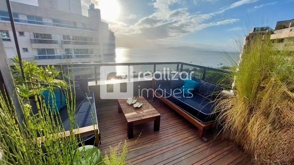 Cobertura, 4 quartos, 304 m² - Foto 3