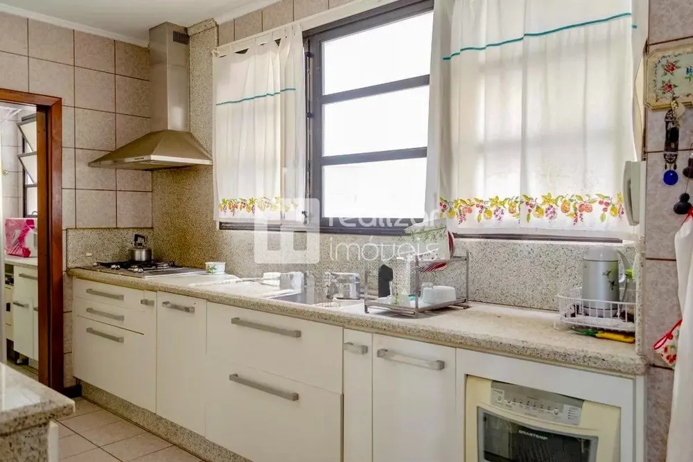 Apartamento, 3 quartos, 380 m² - Foto 12