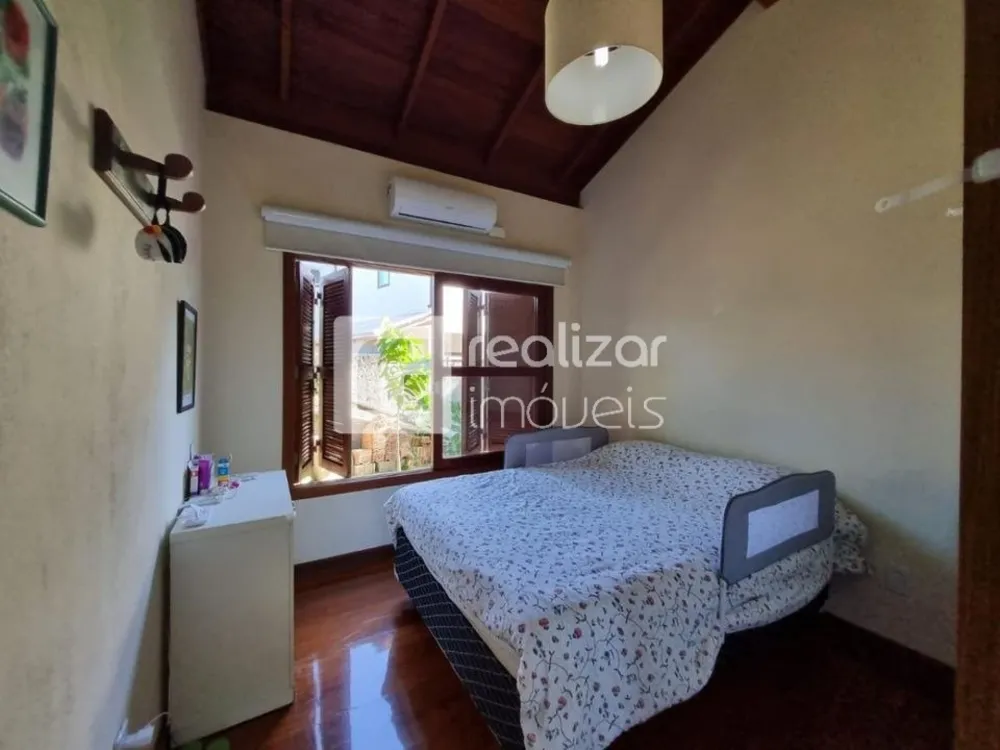 Casa, 5 quartos, 276 m² - Foto 3