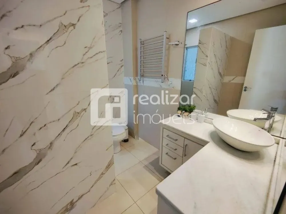 Cobertura, 3 quartos, 216 m² - Foto 8