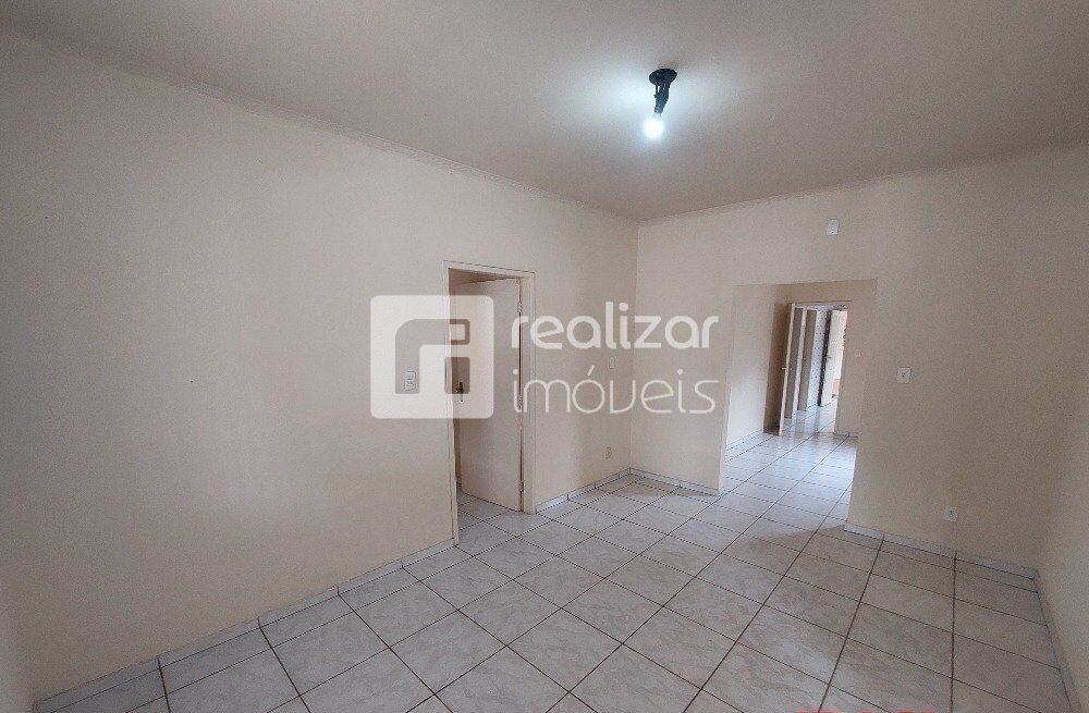 Casa, 3 quartos, 130 m² - Foto 1