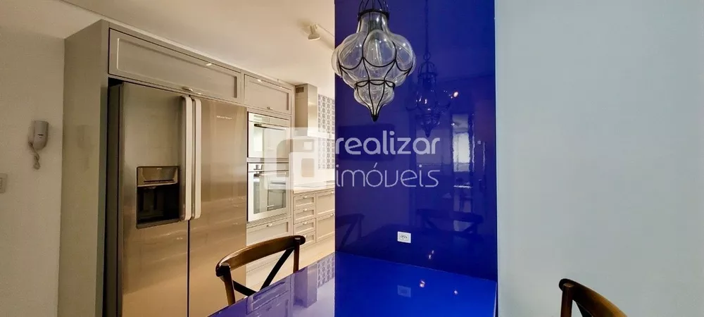 Cobertura, 3 quartos, 272 m² - Foto 1