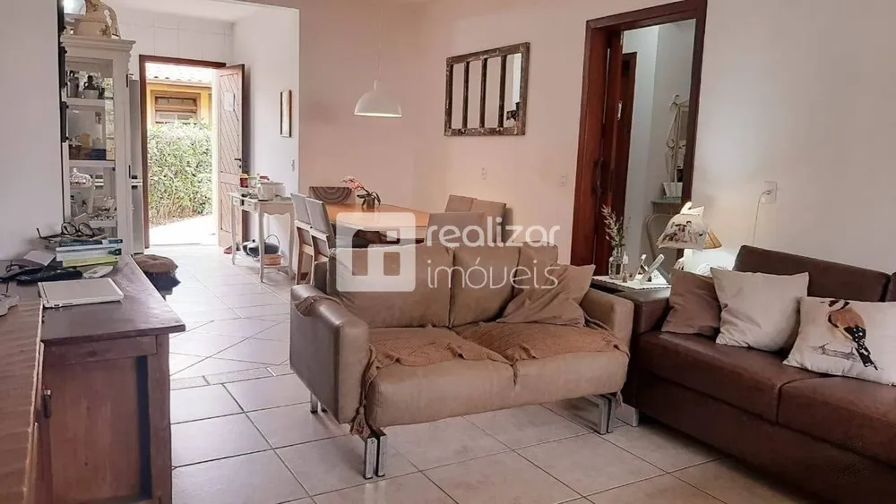 Casa, 3 quartos, 126 m² - Foto 2