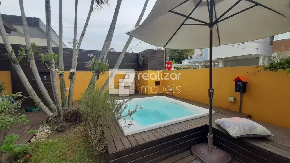 Casa, 3 quartos, 126 m² - Foto 2