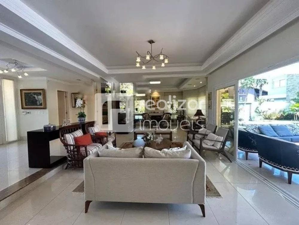 Casa, 5 quartos, 600 m² - Foto 2