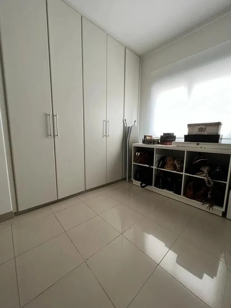 Casa, 3 quartos, 240 m² - Foto 11