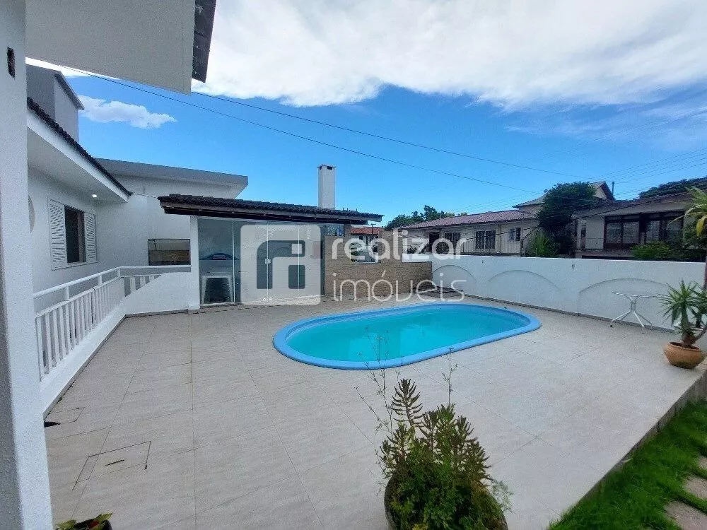 Casa, 4 quartos, 170 m² - Foto 2