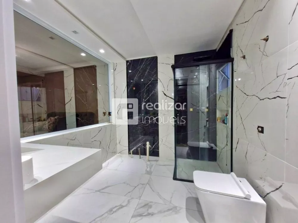 Casa, 4 quartos, 360 m² - Foto 1